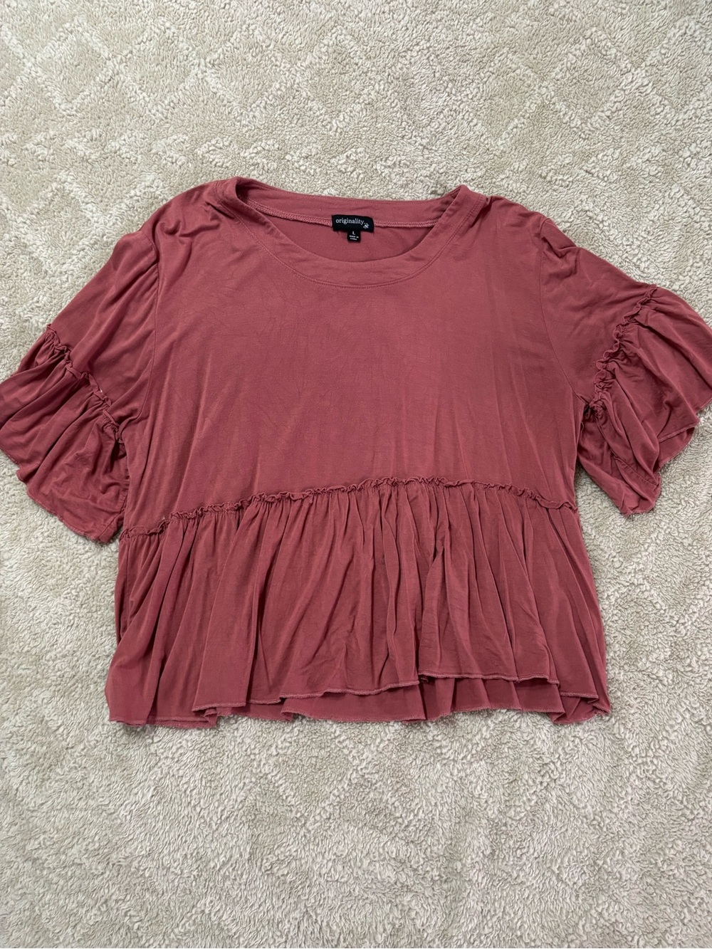 Ruched Sleeve Peplum Tee in Dusty Rose